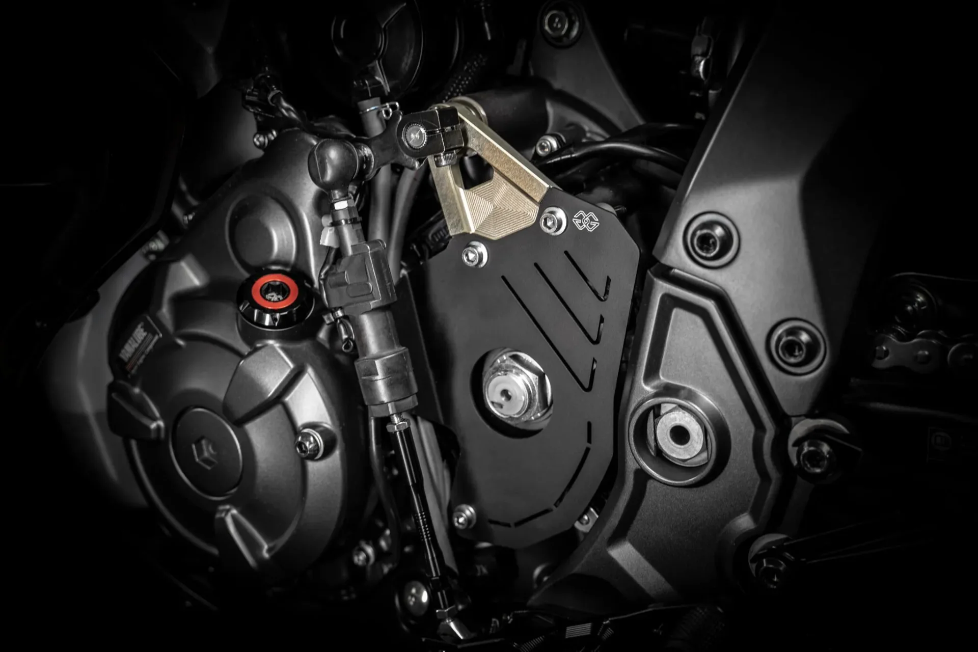 Support de sélecteur de vitesse GILLES TOOLING - Yamaha R7 - Miniature 2