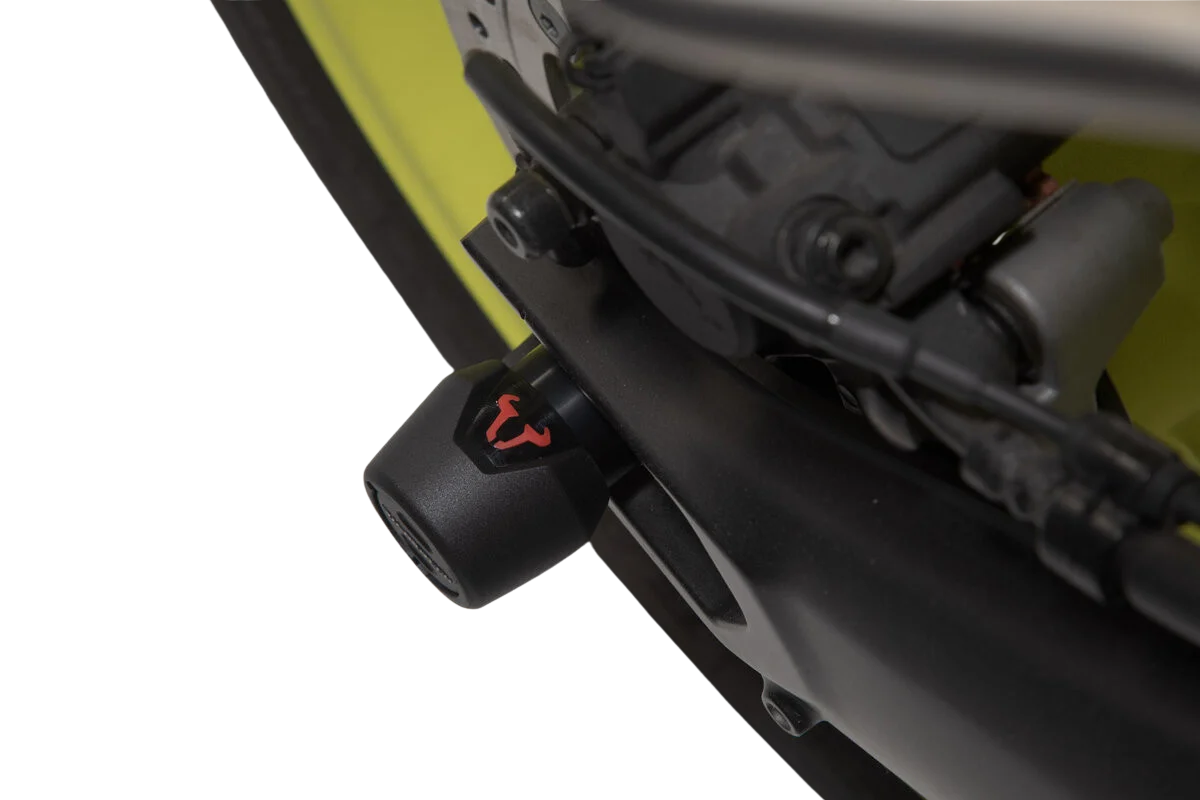 Protection d’axe de roue arrière SW-MOTECH - Yamaha MT-09 - Miniature 2