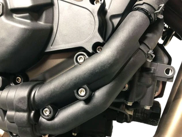 Protection durites de refroidissement GB RACING - Yamaha MT-07 - Miniature 3